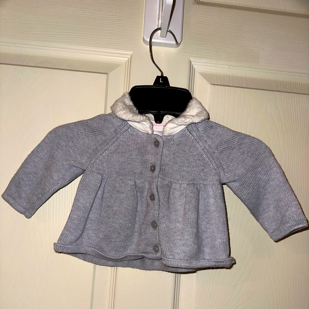 Janie and Jack Gray Knit Baby Cardigan with White faux Fur Collar 3 to 6 months